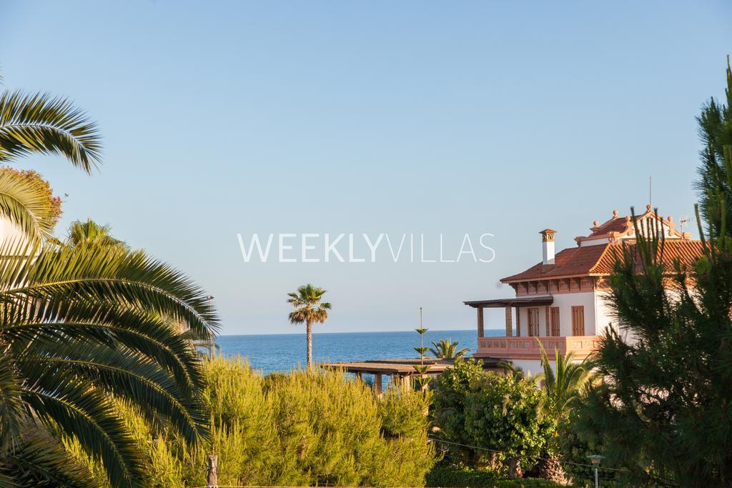 Villa Sitges Tupinetti Beach At 1 Min Walk Amaizing Garden And View Center Sitges 5 Minutes Walk Экстерьер фото