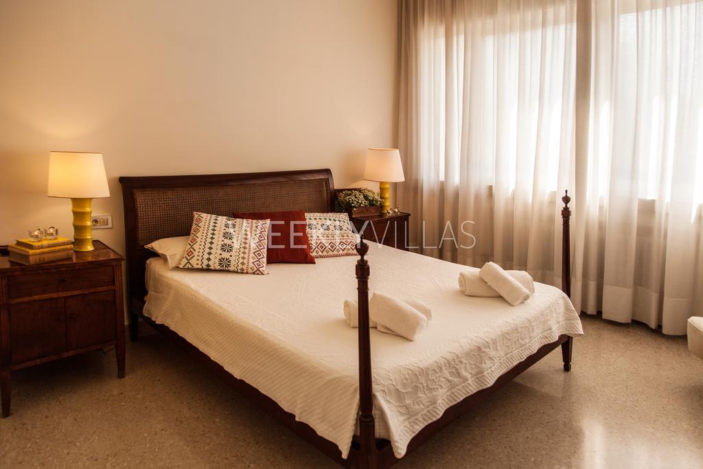 Villa Sitges Tupinetti Beach At 1 Min Walk Amaizing Garden And View Center Sitges 5 Minutes Walk Экстерьер фото
