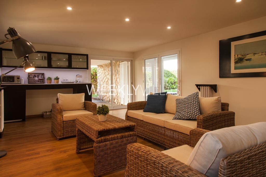 Villa Sitges Tupinetti Beach At 1 Min Walk Amaizing Garden And View Center Sitges 5 Minutes Walk Экстерьер фото