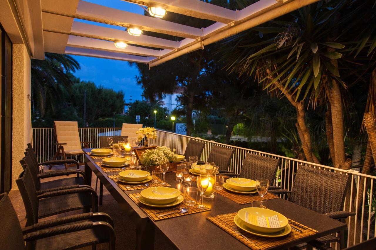 Villa Sitges Tupinetti Beach At 1 Min Walk Amaizing Garden And View Center Sitges 5 Minutes Walk Экстерьер фото